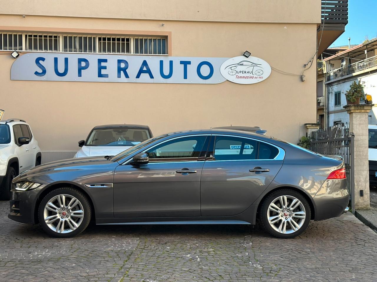 Jaguar XE 2.0 D Turbo 180 CV AWD aut. Portfolio