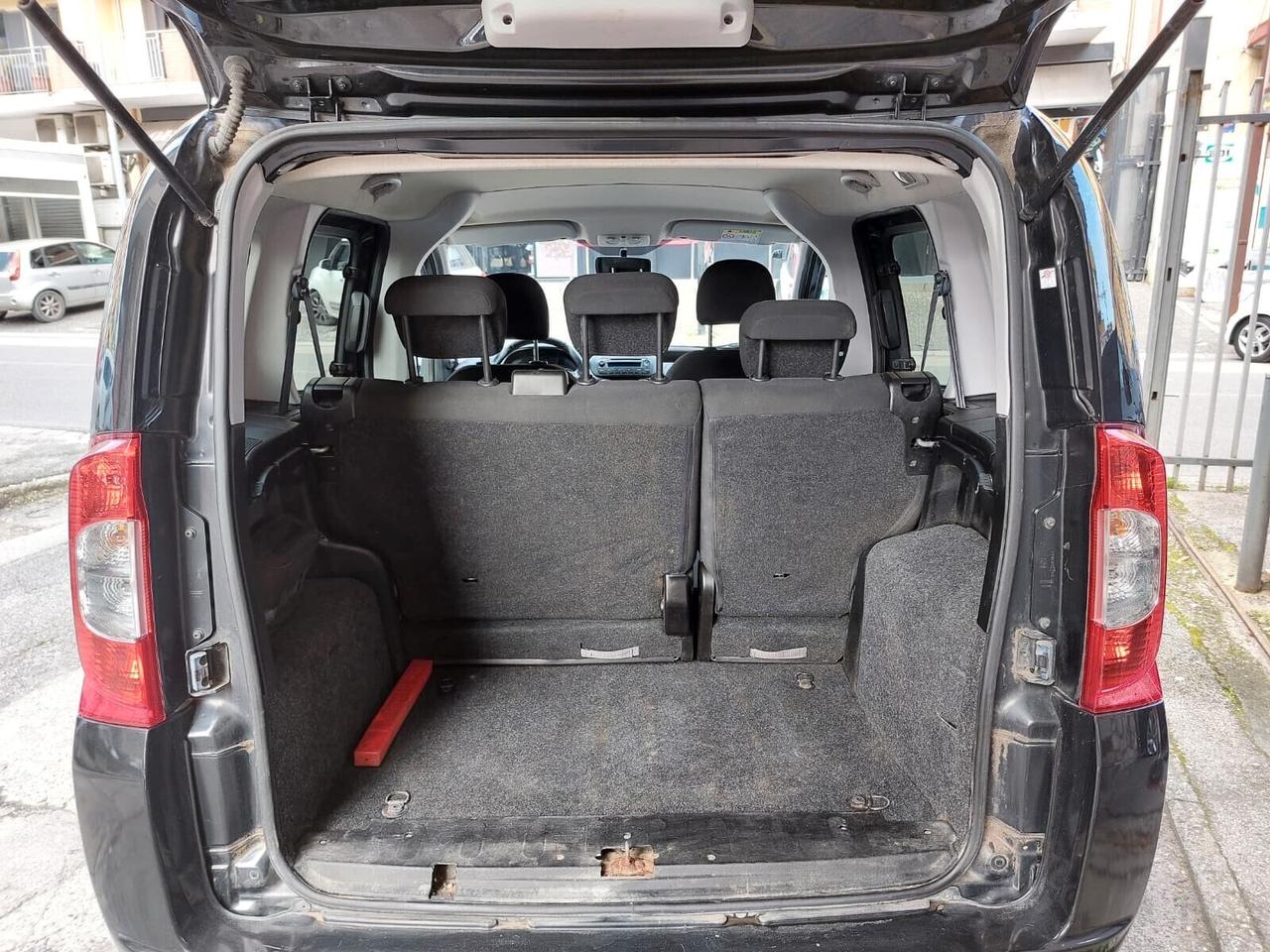 QUBO 1.3 Multijet Lounge Cat.Euro6