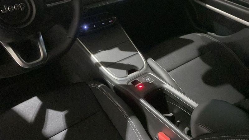 Jeep Avenger Avenger BEV Summit