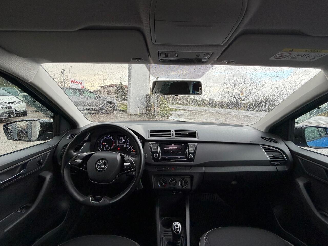 Skoda Fabia 1.0 benzina Neopatentati