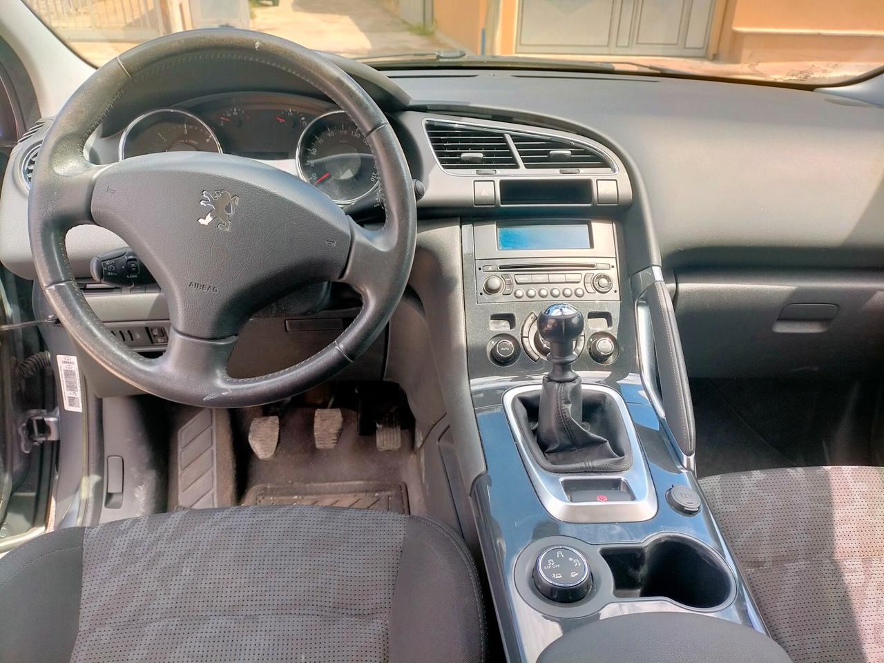 Peugeot 3008 1.6 HDi 115CV Active
