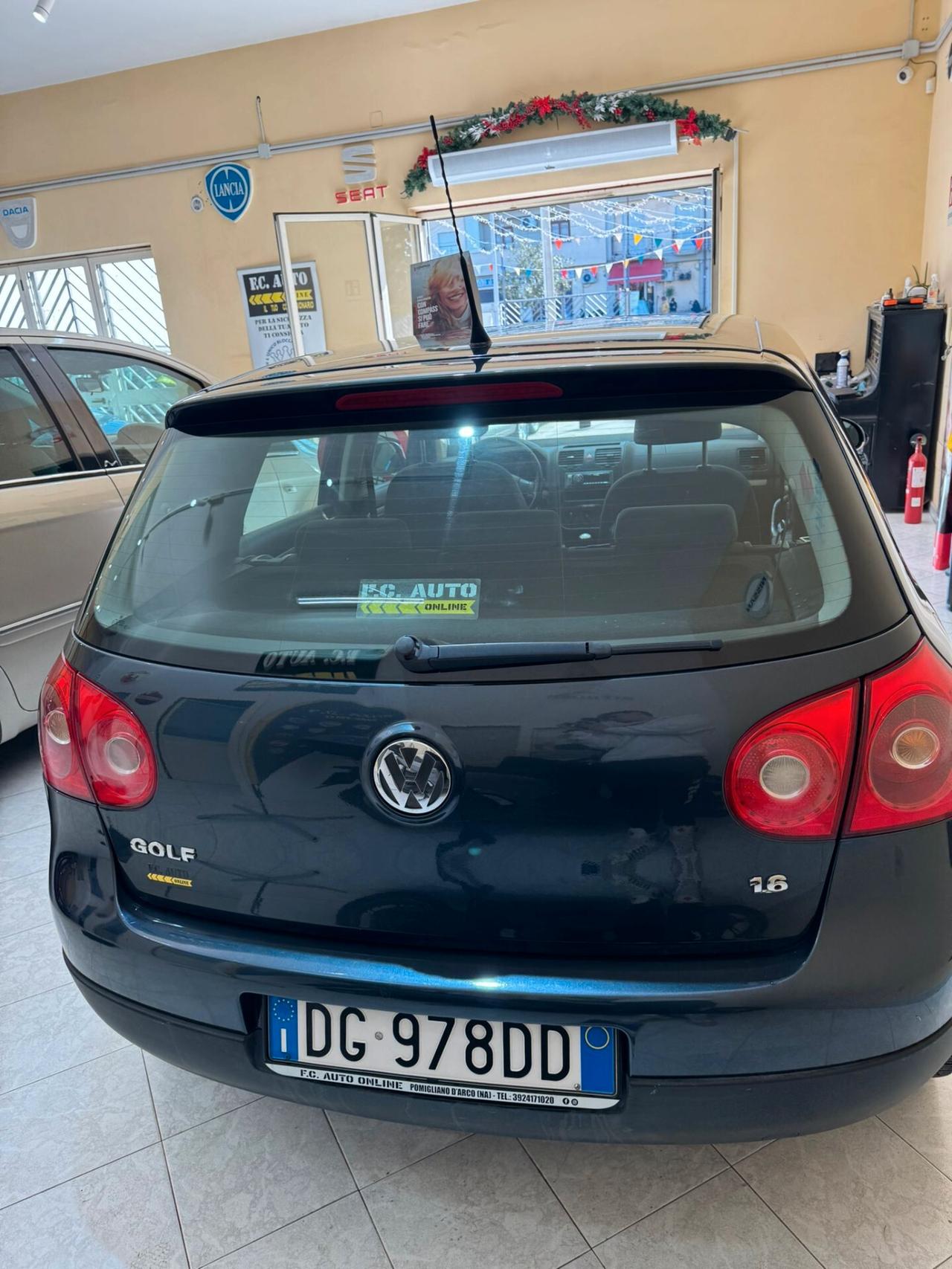 Volkswagen Golf 1.6 16V FSI 5p. Comfortline