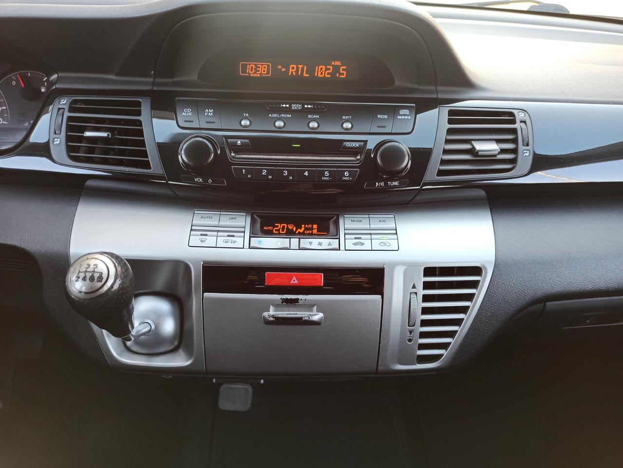 Honda HR-V FR-V 2.2 16V i-CTDi Executive