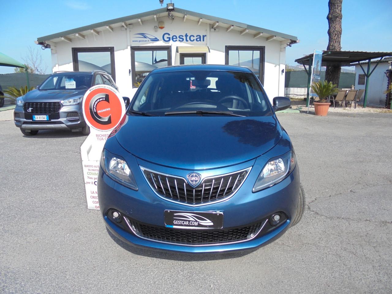 Lancia Ypsilon 1.0 FireFly 5 porte S&S Hybrid Gold
