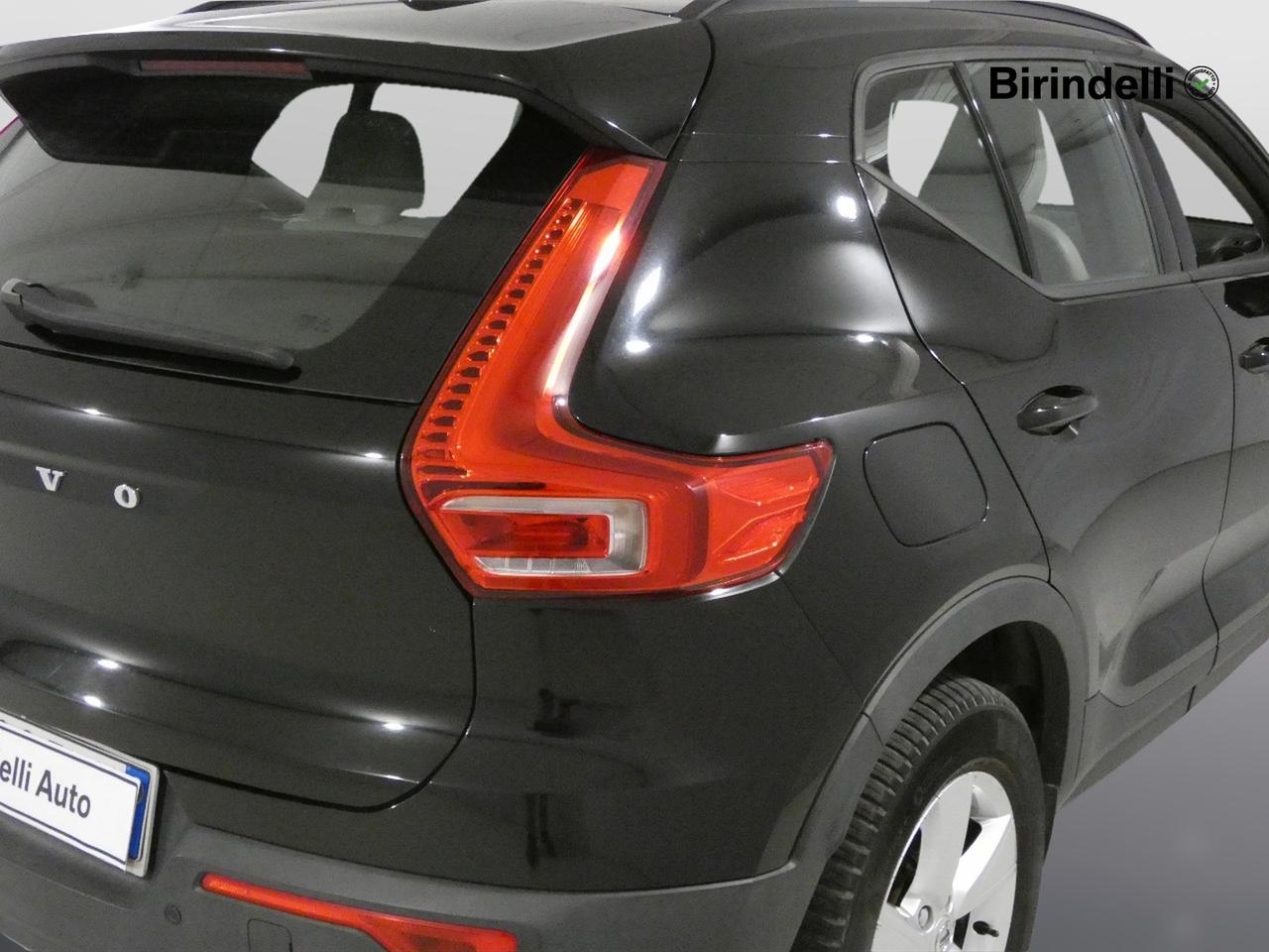 VOLVO XC40 (2017-->) - XC40 T3