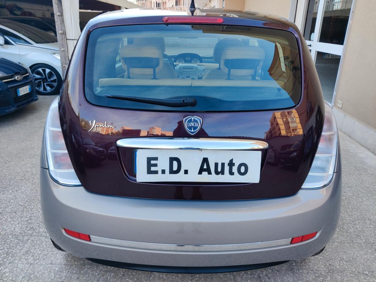 Lancia Ypsilon 1.2 Benz