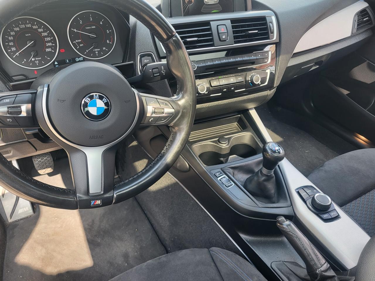 Bmw 116 116d 5p. Msport