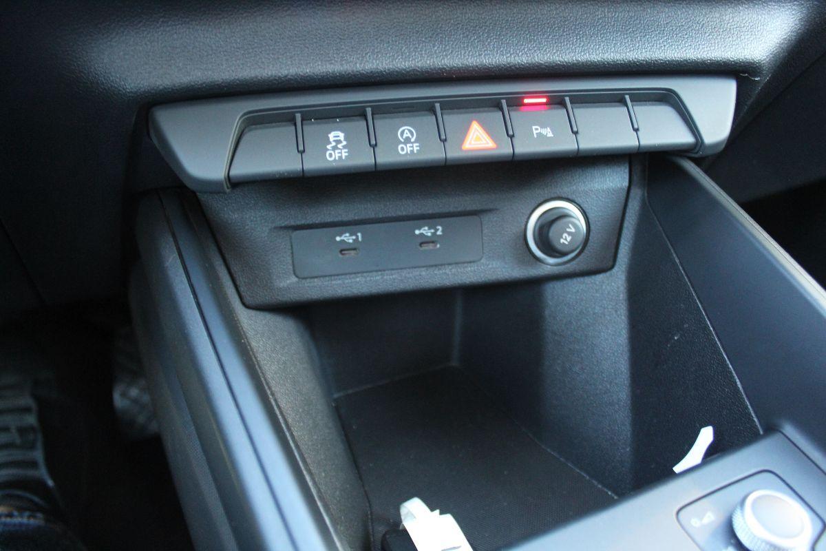 AUDI - A1 Sportback - A1 allstreet 25 TFSI Admired