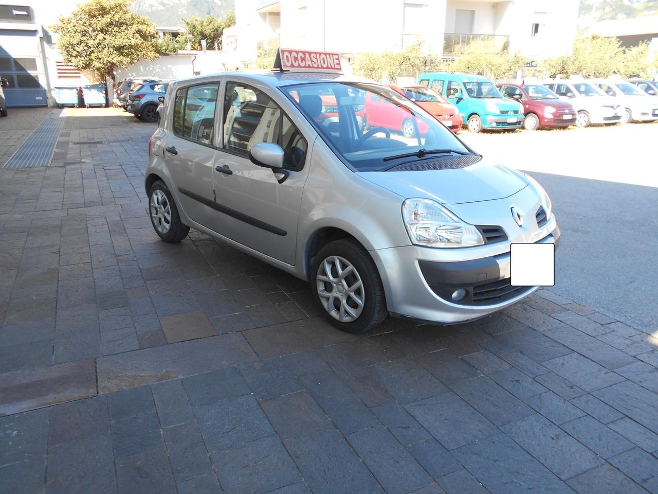 Renault Modus 1.2 16V 75CV