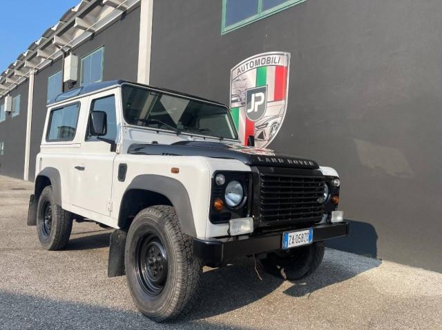 Land Rover Defender 2.2 td SW Autocarro N1 2 posti