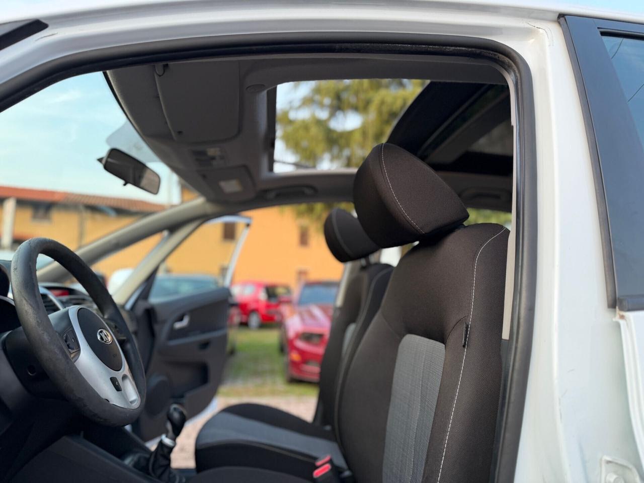 Kia Venga 1.4 CVVT OK NEOPATENTATI
