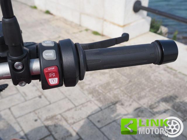 BMW R 1200 R * FULL*