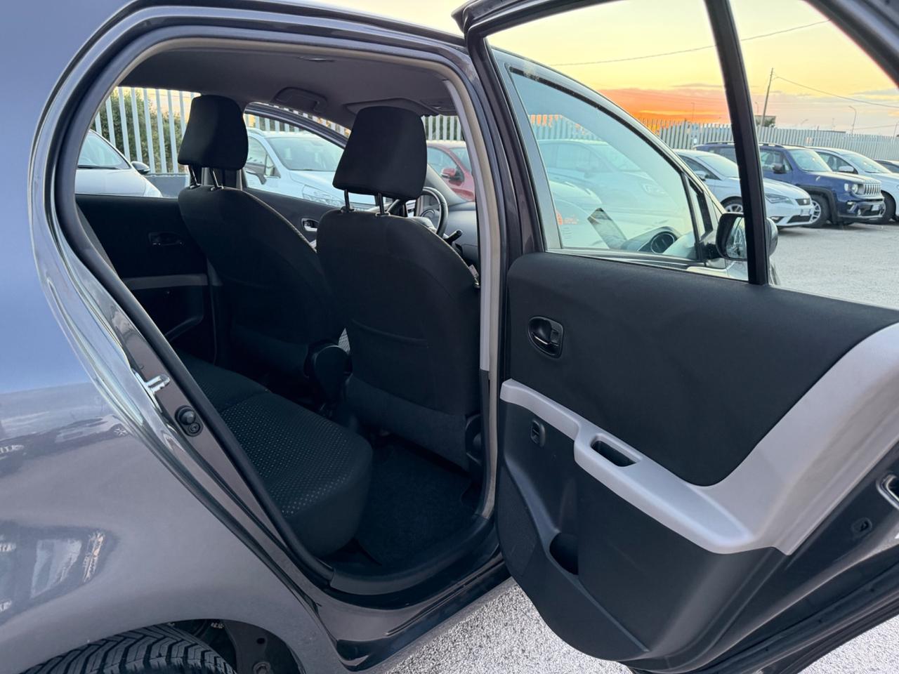 TOYOTA YARIS 1.3 SOL 5PORTE TAGLIANDATISSIMA MY11