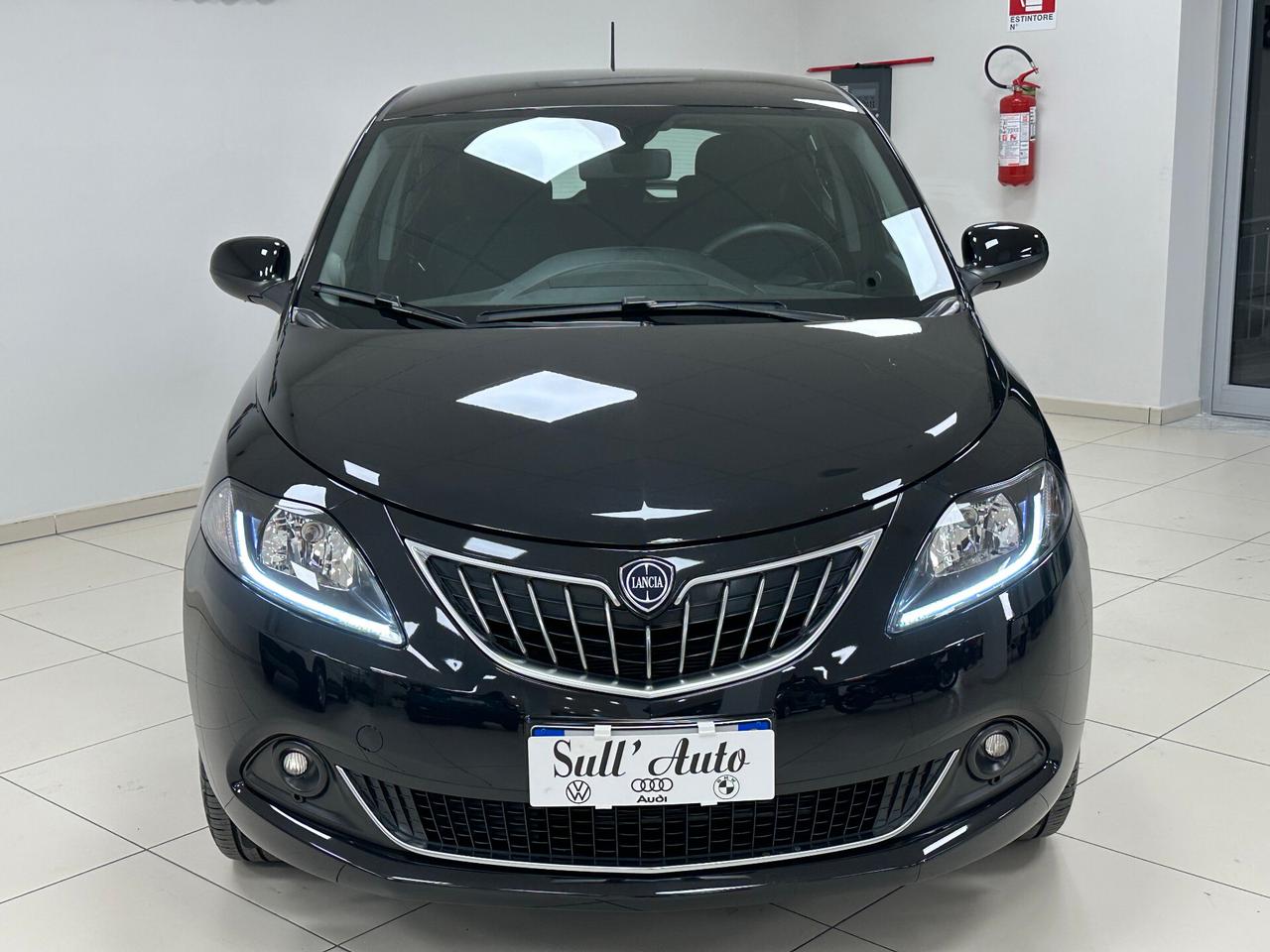 Lancia Ypsilon 1.0 Hybrid 70 CV Gold Plus 2024