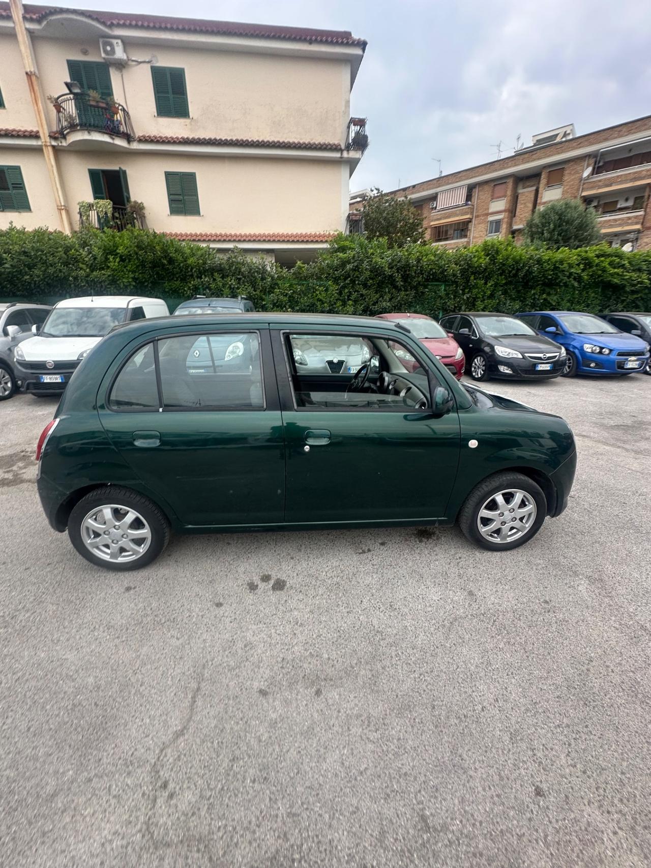 Daihatsu Trevis 1.0