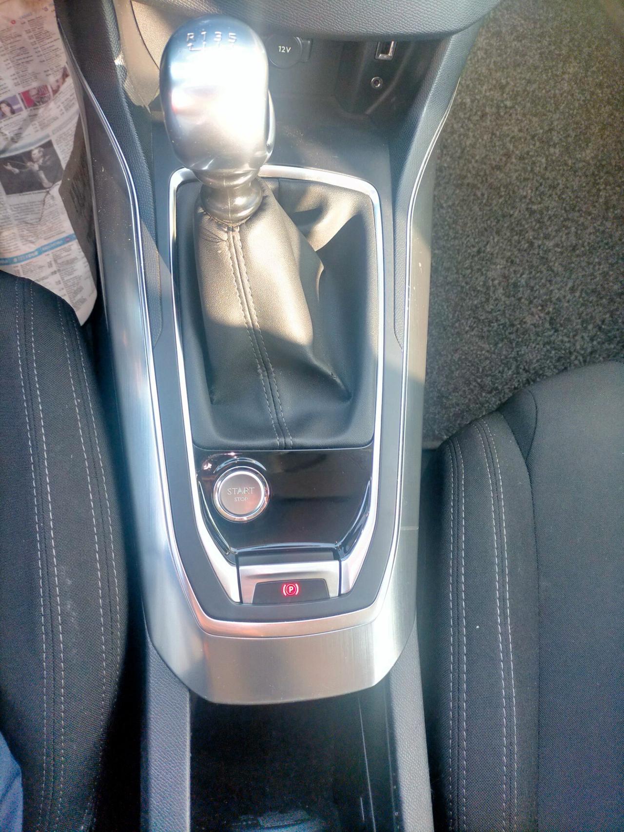 Peugeot 308 1.6 e-HDi 115 CV Stop&Start Allure