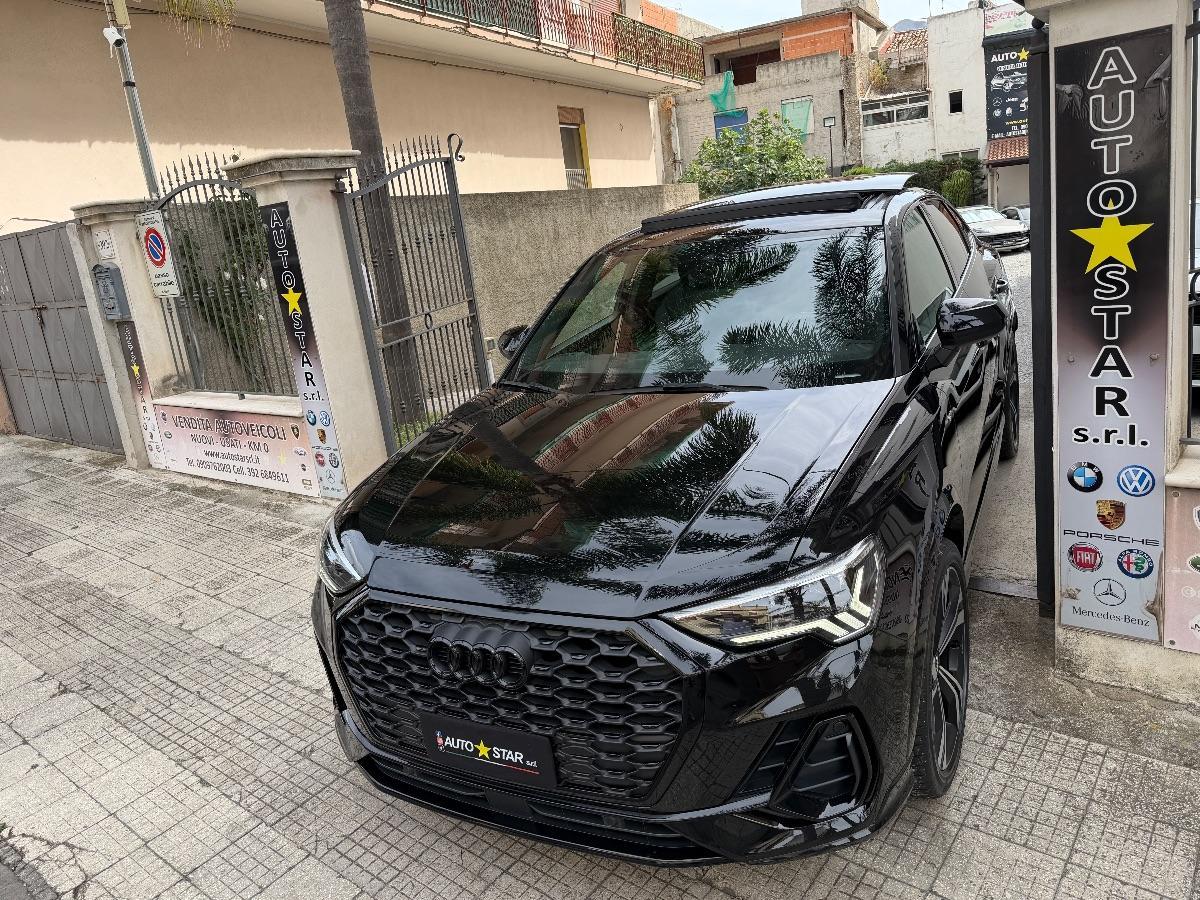 Audi Q3 Sportback 35TDI S-line Identity Black 150CV