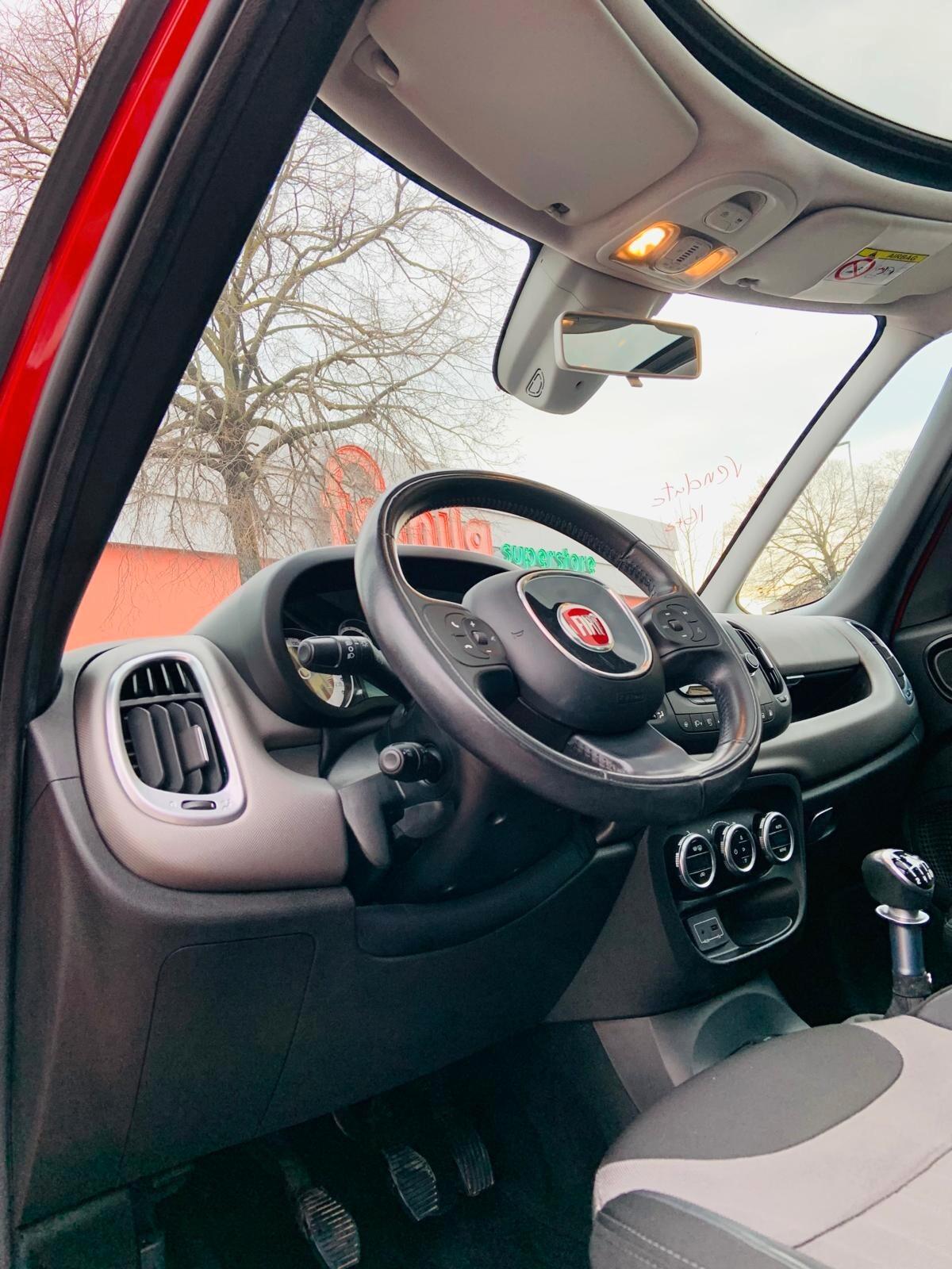 Fiat 500L 0.9 TwinAir Turbo Natural Power Lounge