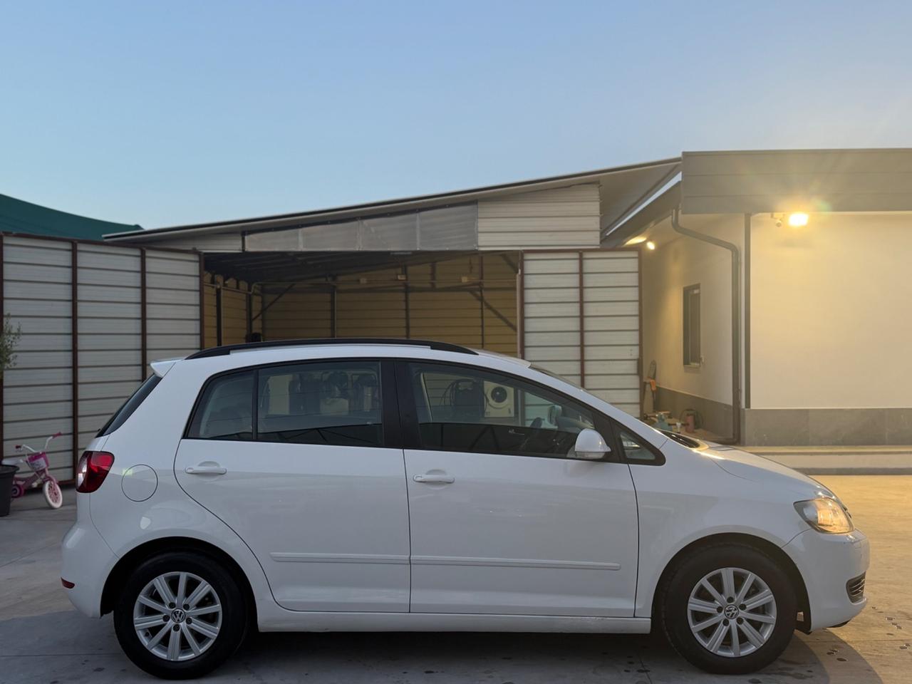 Volkswagen Golf Plus Variant 1.6 TDI DPF Highline