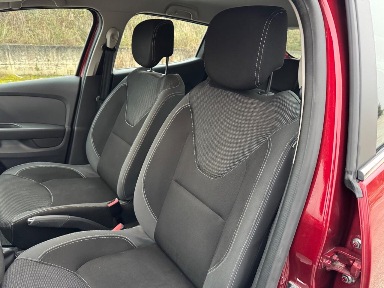 Renault Clio dCi 8V 75 CV 5 porte Moschino Life