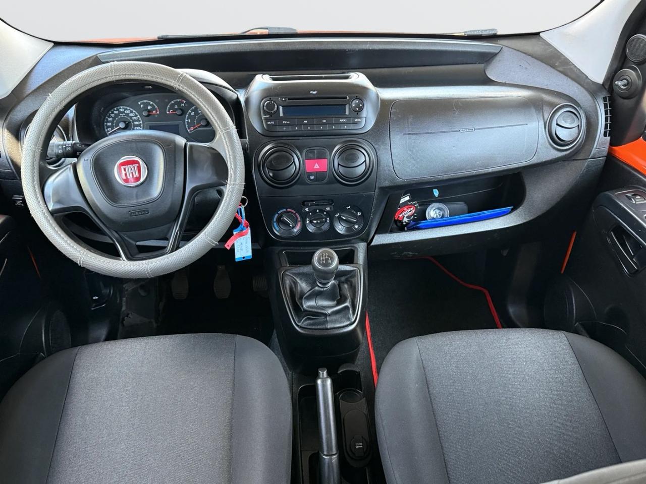 Fiat QUBO TREKKING 1.4 METANO 70 CV5 POSTI *NEOPATENTATI*
