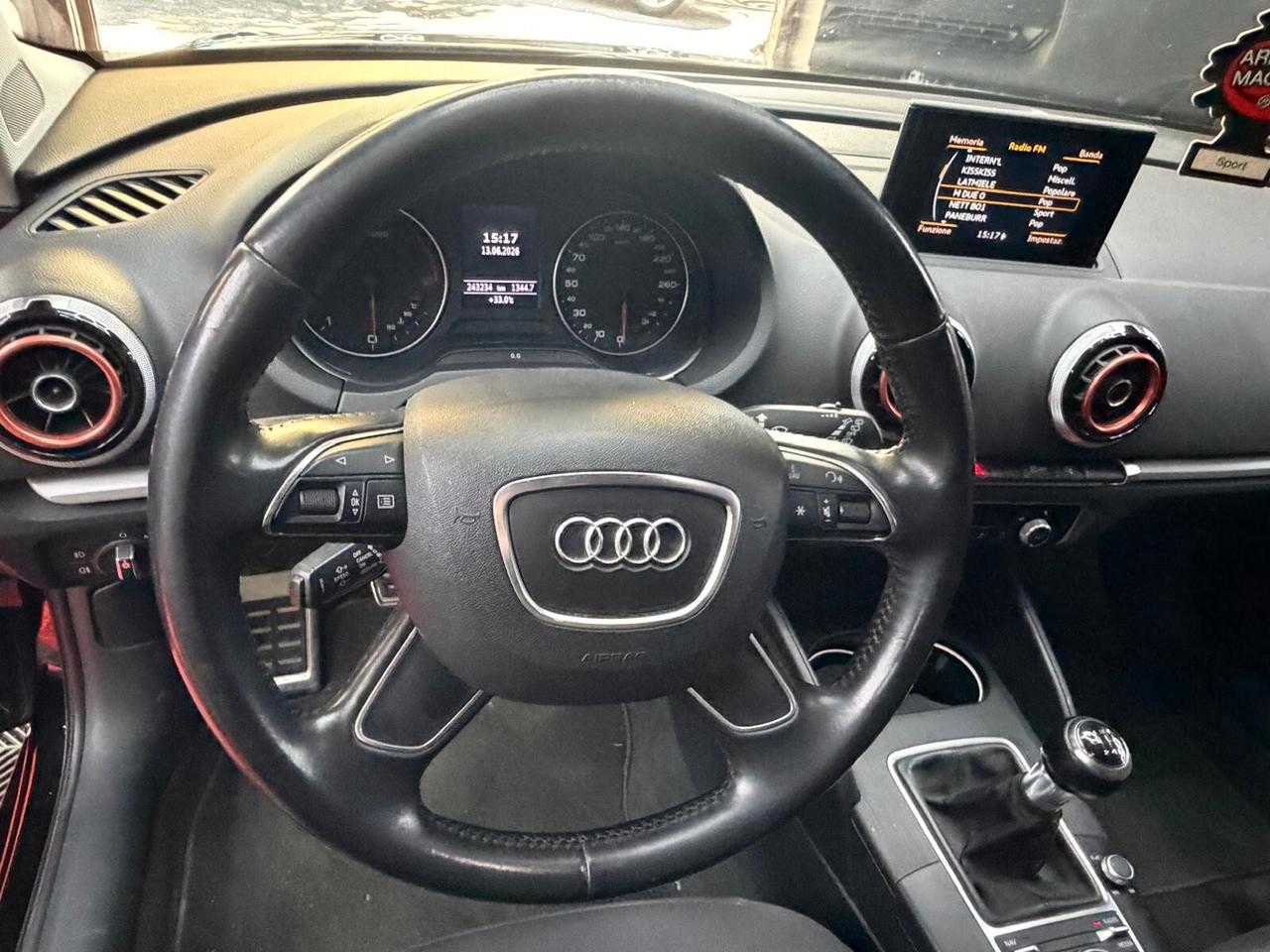 Audi A3 1.6 TDI clean diesel Attraction