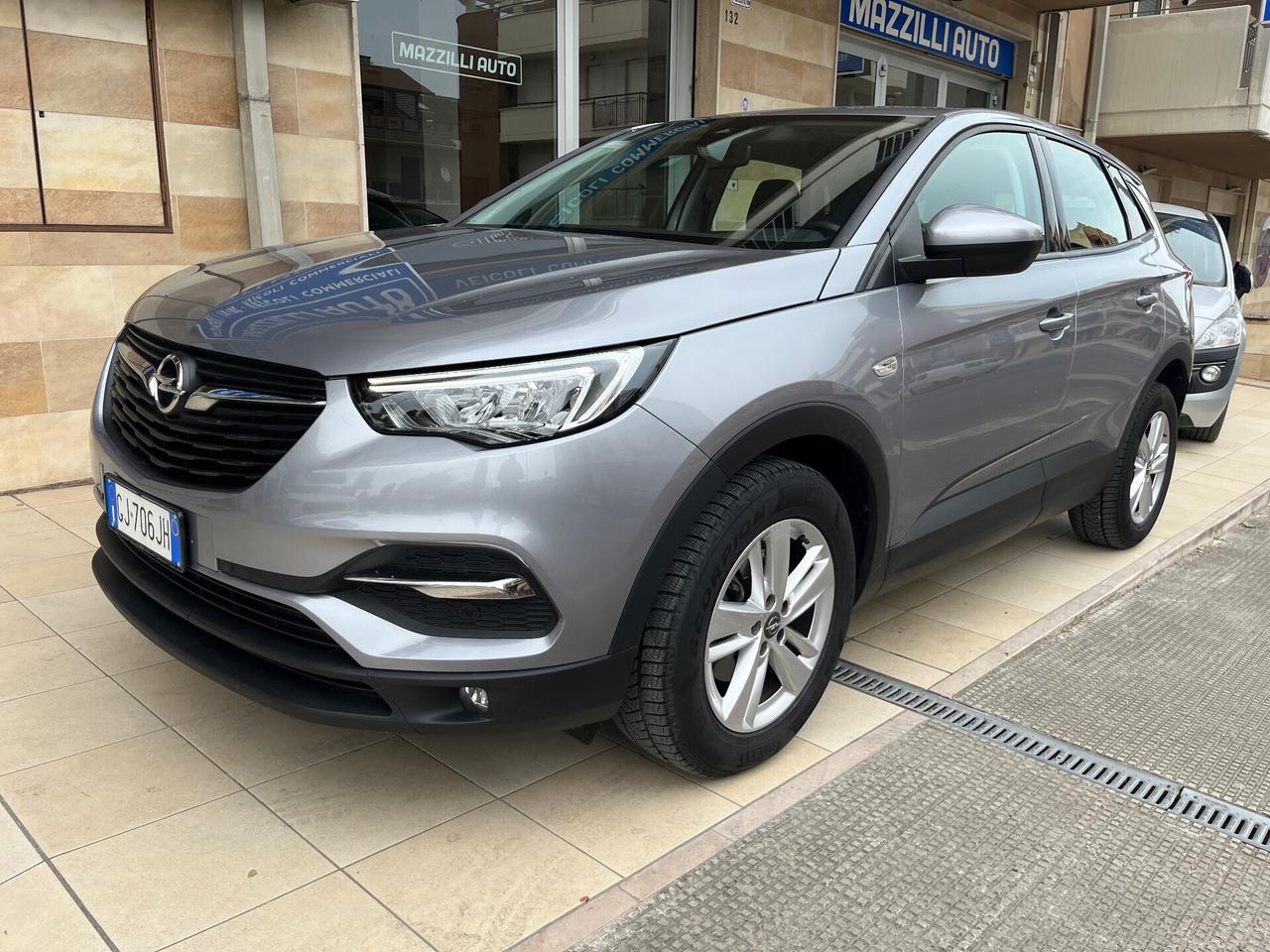 Opel Grandland X 1.5 diesel aut. Business Edition 130cv