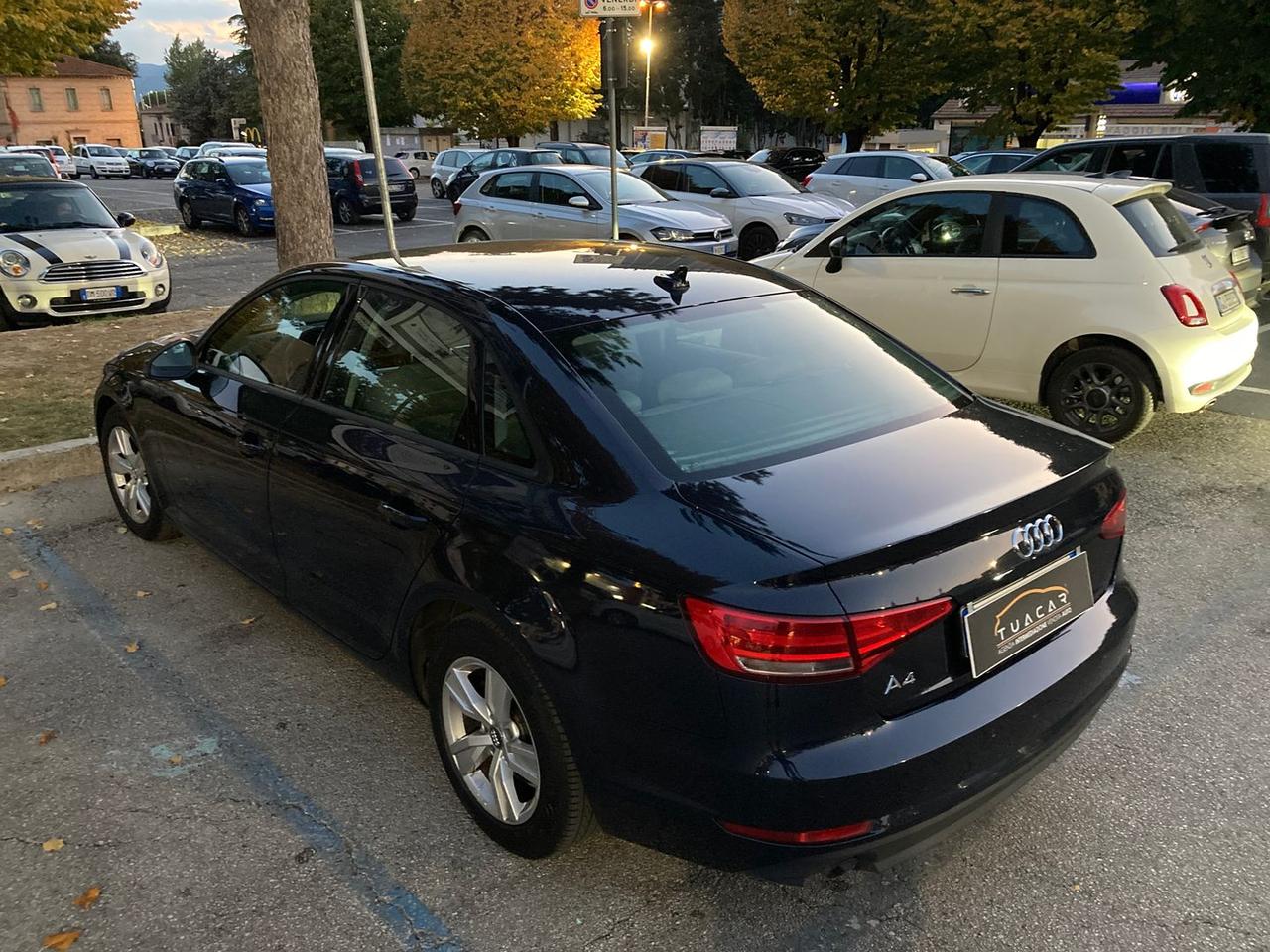 Audi A4 2.0 35 TDI Business #7324