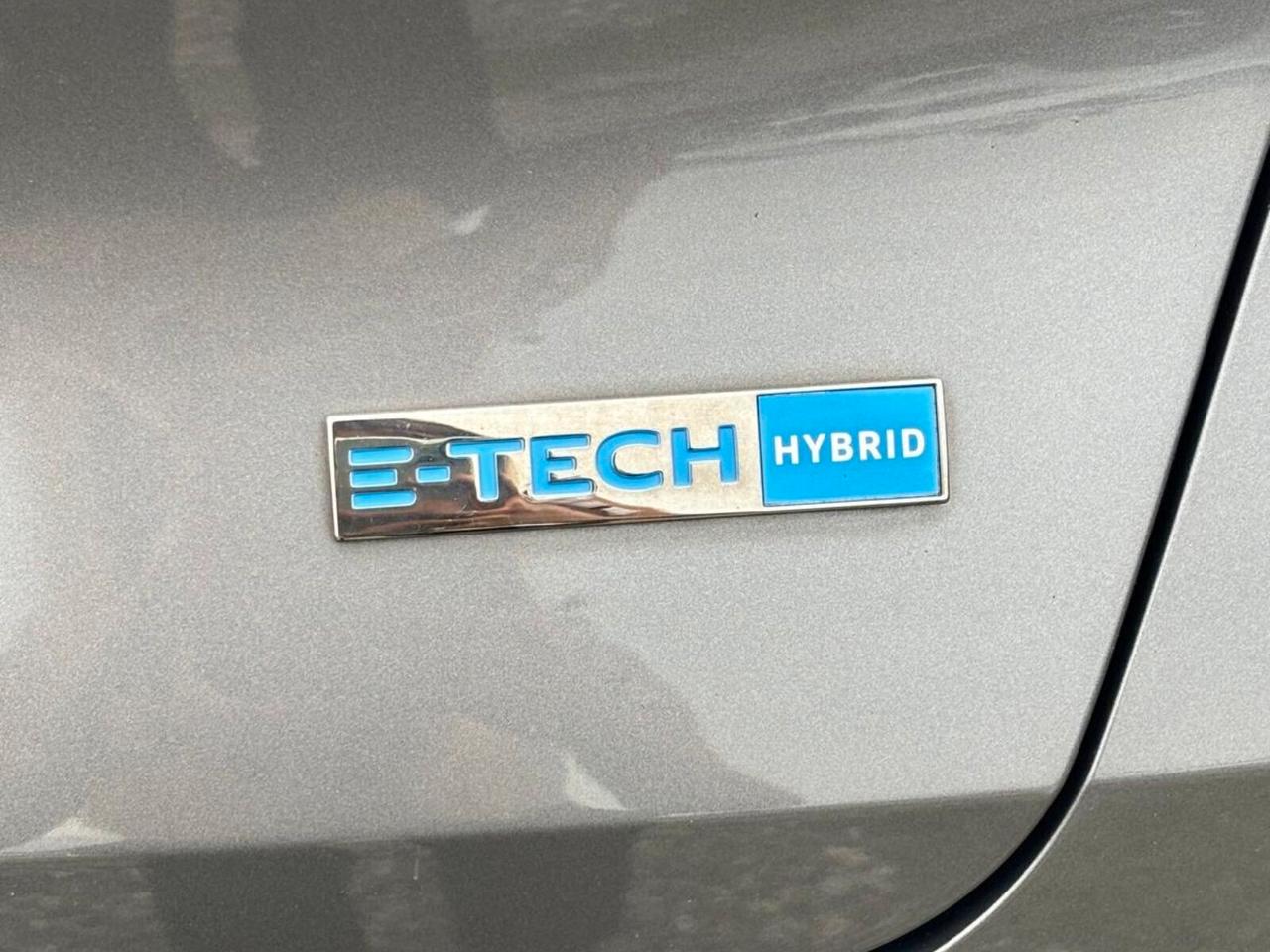 Renault Captur Full Hybrid E-Tech 145 CV Intens