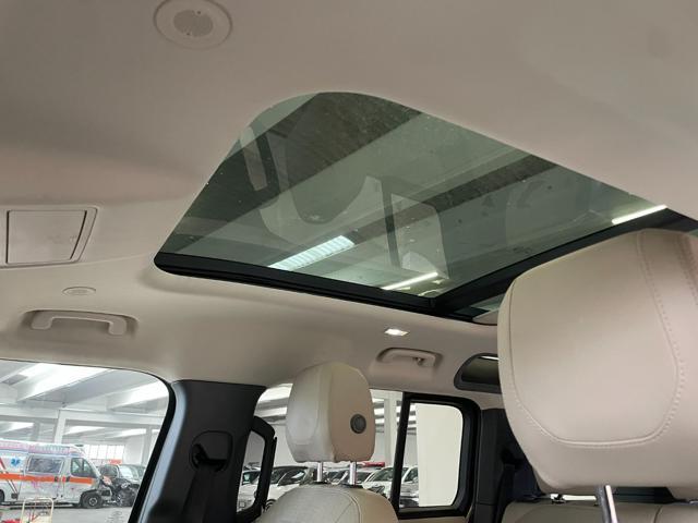 LAND ROVER Defender 110 2.0 SD4 240CV AWD AUTO S