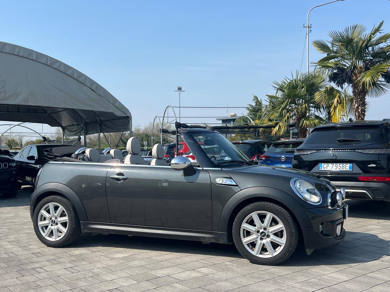 Mini 2.0 Cooper SD Cabrio FINANZIABILE