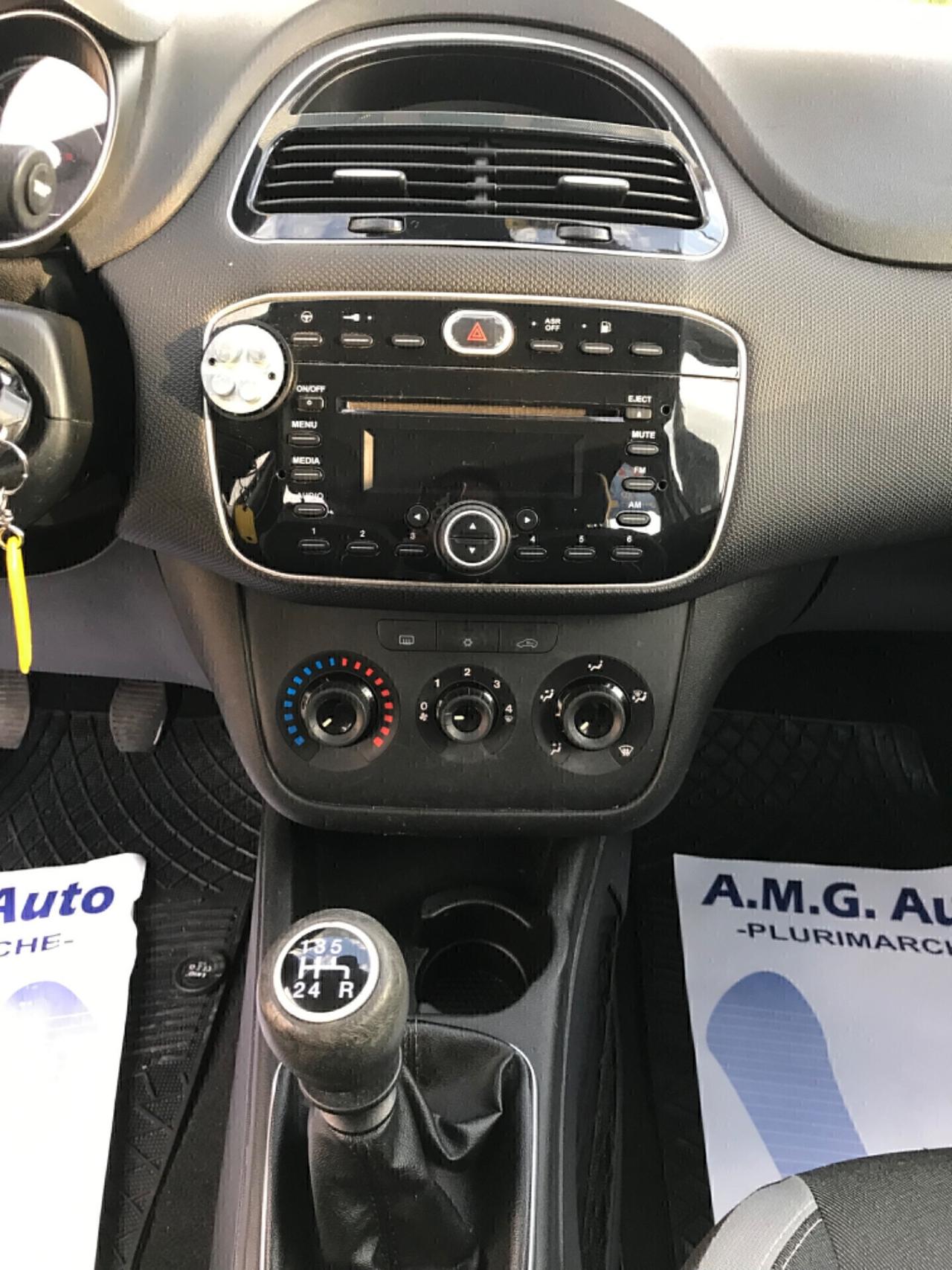 Fiat Punto 1.4 8V 77 CV 57 KW 5 porte Easypower Lounge