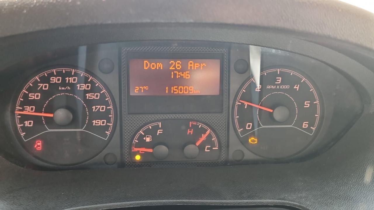 Peugeot-BOXER-2.2-140CV-L1H1BLUEHDI-