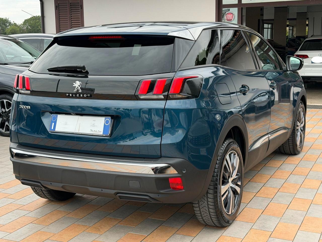 Peugeot 3008 1.5 BLUEHDI 130 cv. Eat8 ALLURE PACK (Nav)