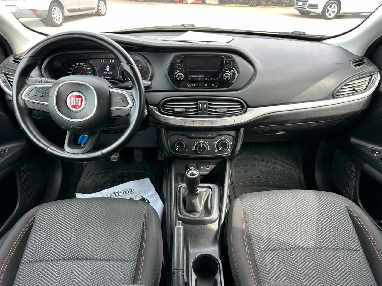 Fiat Tipo 5P 1.3 Multijet 95cv Easy S&S - 06/2019