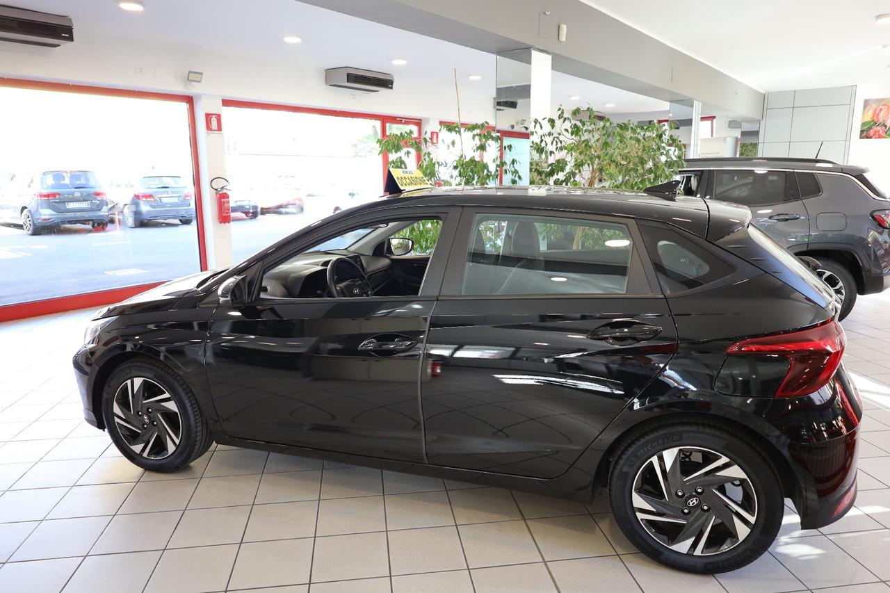 HYUNDAI i20 1.2 MPI MT CONNECTLINE neopatentati