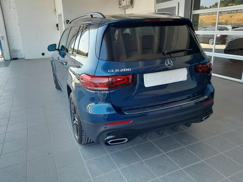 Mercedes-Benz GLB 200 Premium auto