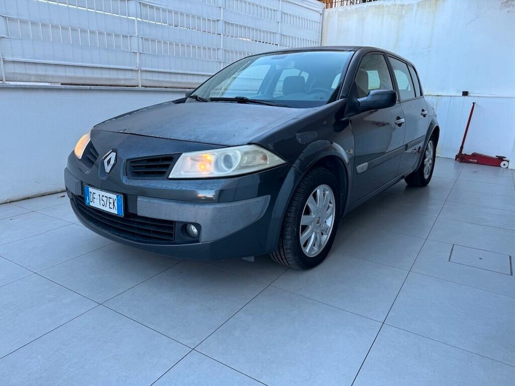 Renault Megane Mégane 1.5 dCi/105CV 5 porte Dynamique