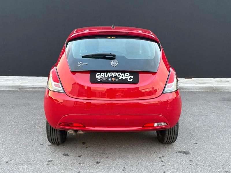 Lancia Ypsilon 5 Porte 1.2 BENZ/GPL Gold 69cv OK NEOPATENTATI