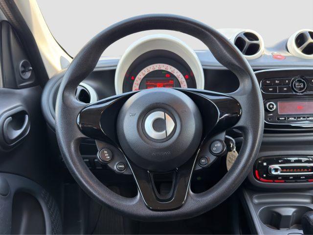 SMART ForFour forfour EQ youngster