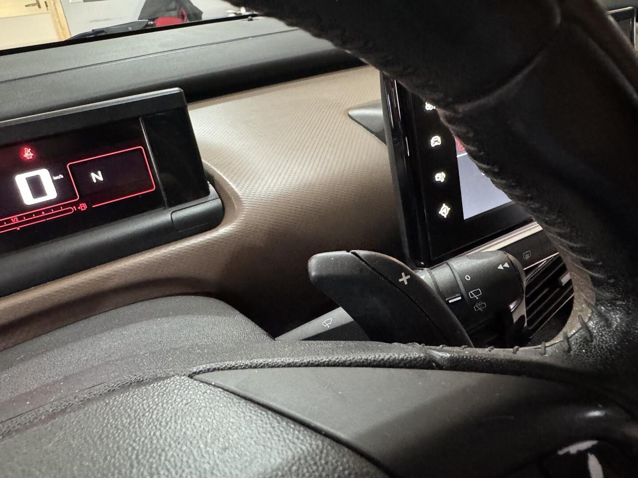 Citroen C4 cactus 1.2 Autom. cv. Tetto-Navigat.