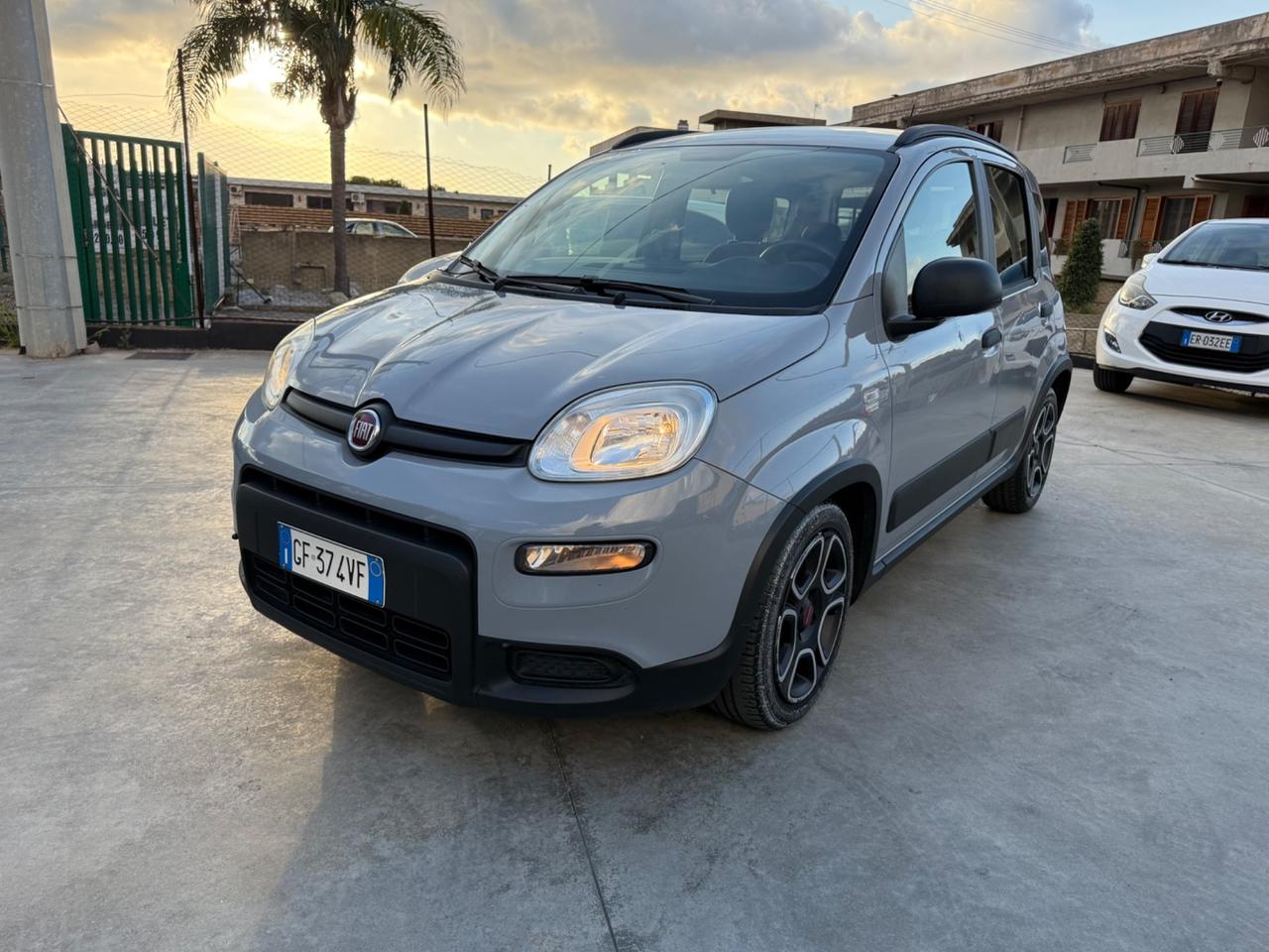 Fiat Panda 1.0 FireFly S&S Hybrid City Cross