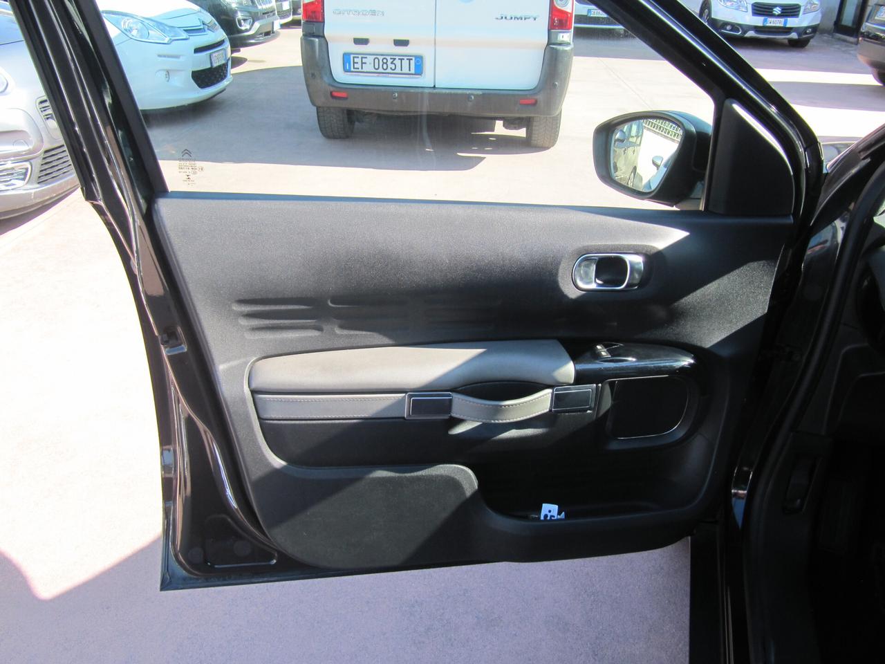 Citroen C4 Cactus BlueHDi 100 S&S Shine