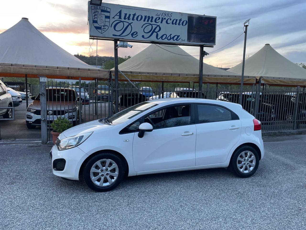 Kia Rio 1.1 CRDi 5p. Cool