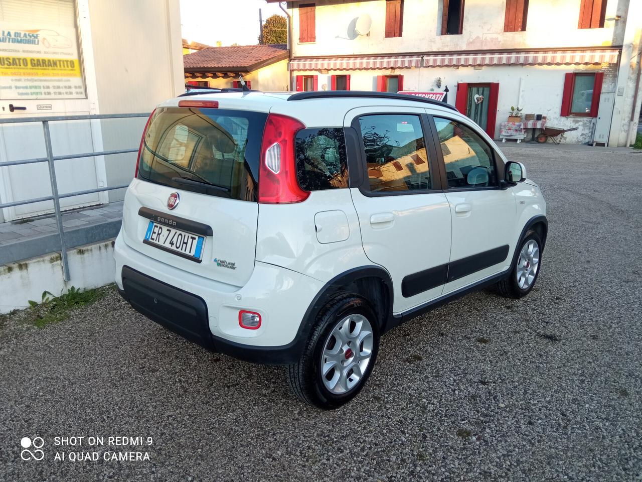 Fiat Panda 0.9 TwinAir Turbo Natural Power Lounge