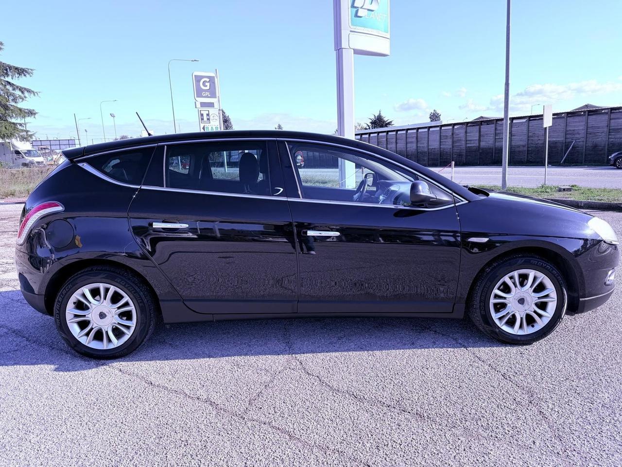 Lancia Delta 1.4 T-Jet 120 CV GPL Ok neopatentati