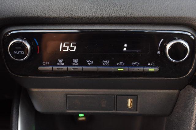 TOYOTA Yaris 1.5 Hybrid 5 porte Business *MY 21* SOLO 14900KM!!