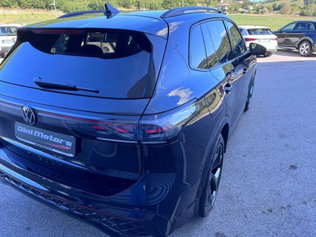 VOLKSWAGEN Tiguan 1.5 eTSI 150CV GANCIO DSG R-Line Plus PARI A NUOVO