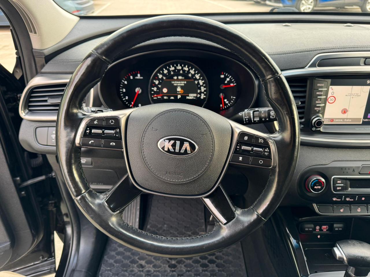 KIA SORENTO 2.0 DIESEL AUTOMATICO 4 RUOTE MOTRICI