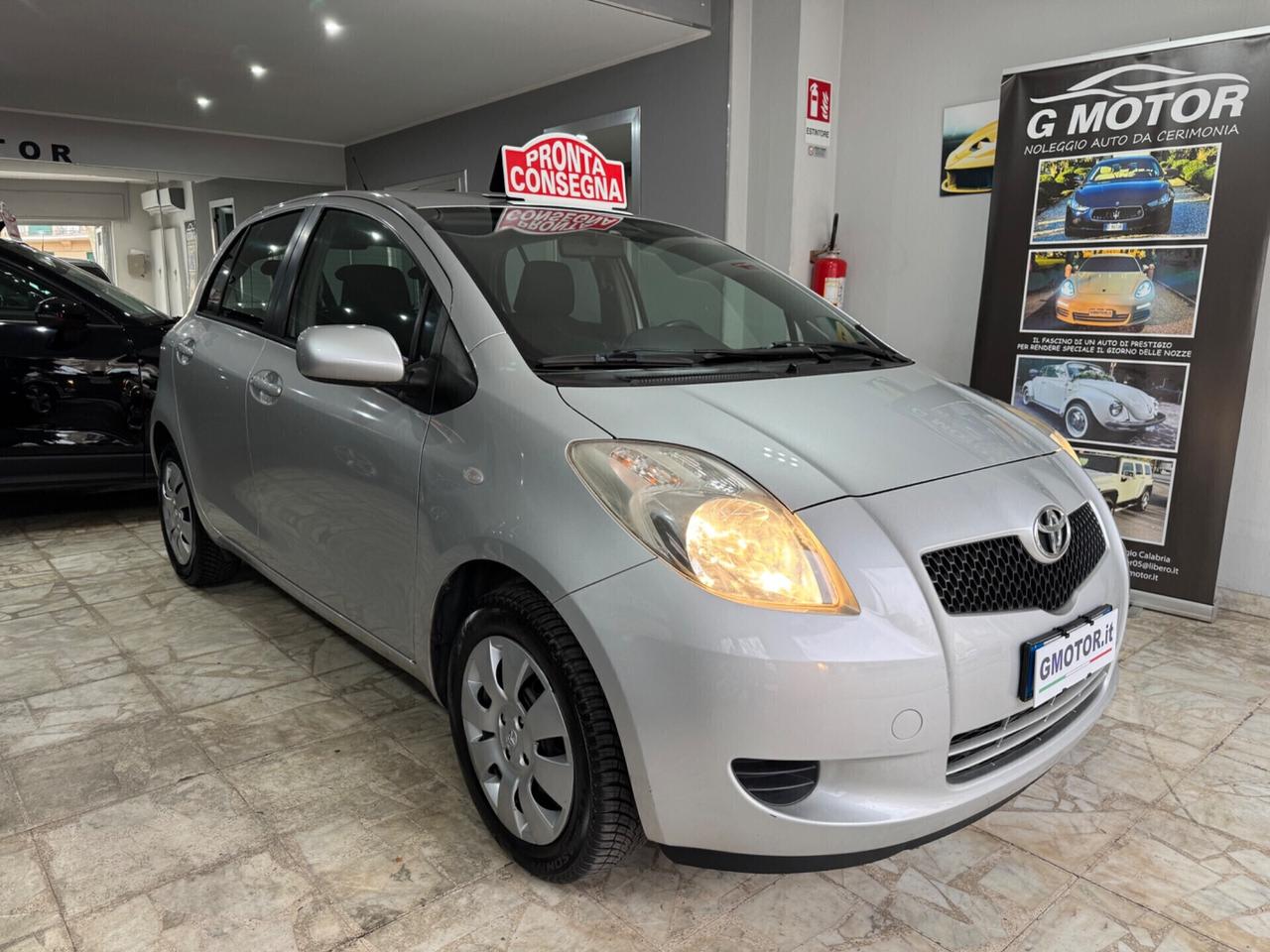 Toyota Yaris 1.0 benzina 5 porte Sol